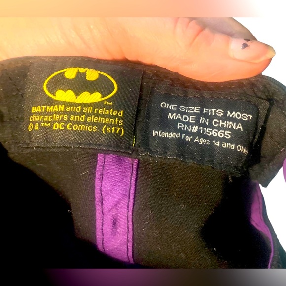 DC Comics Batman Joker Sublimated Bill Snapback Hat “HAHA”s classic Batman - Picture 9 of 9